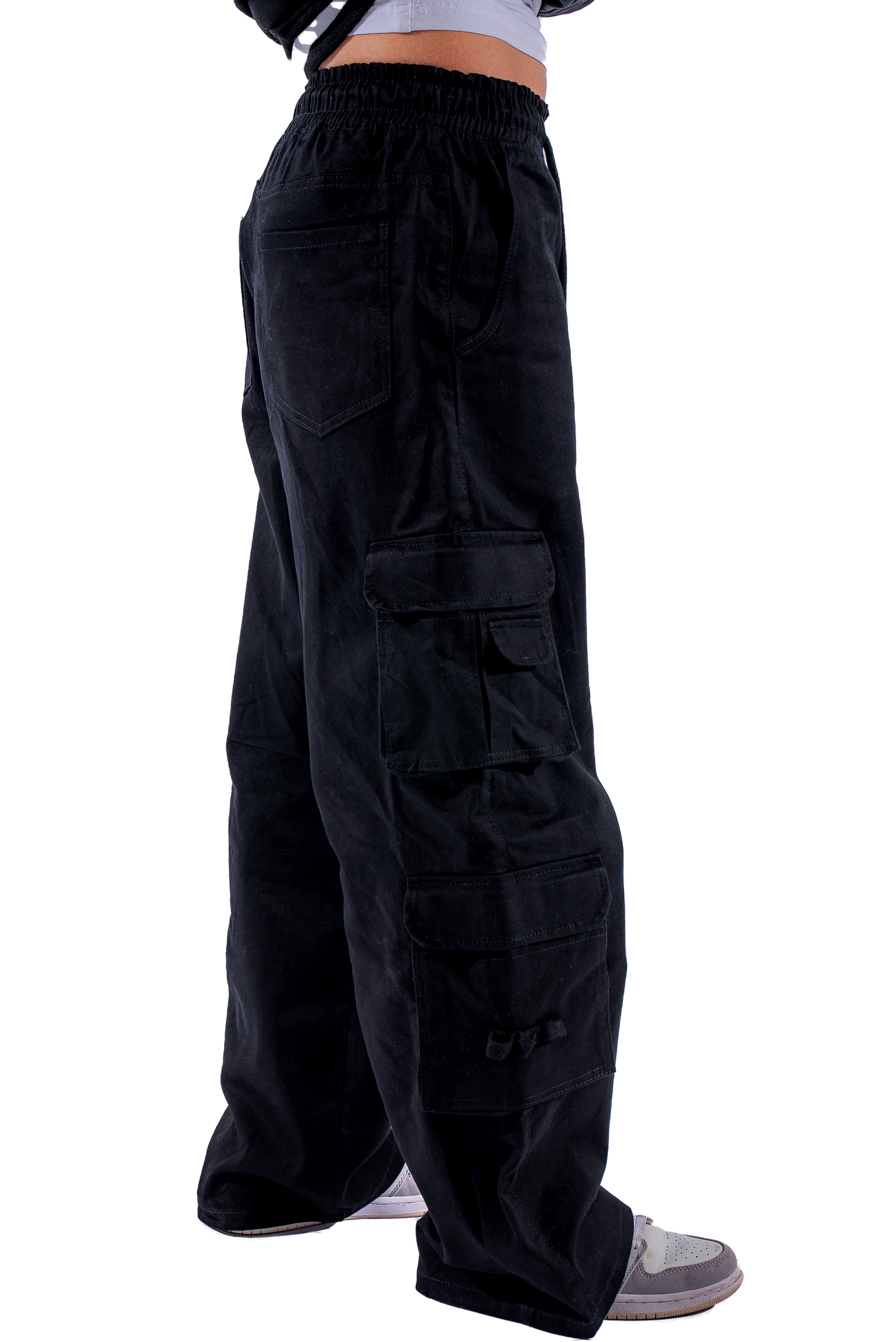 black-cargo-right-side